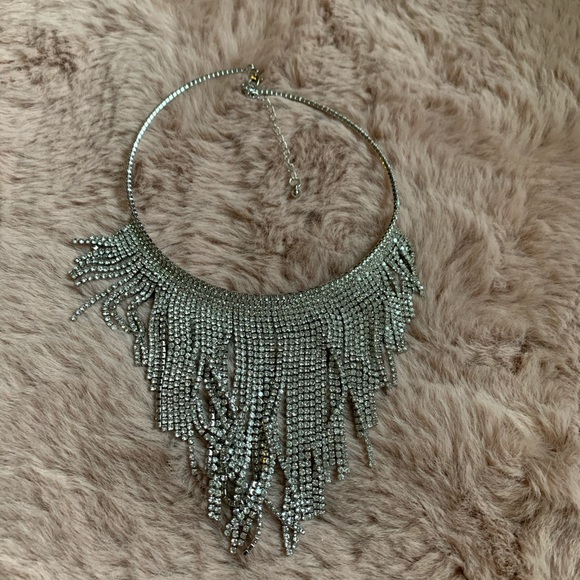 Sparkly fringe necklace - Picture 2 of 2